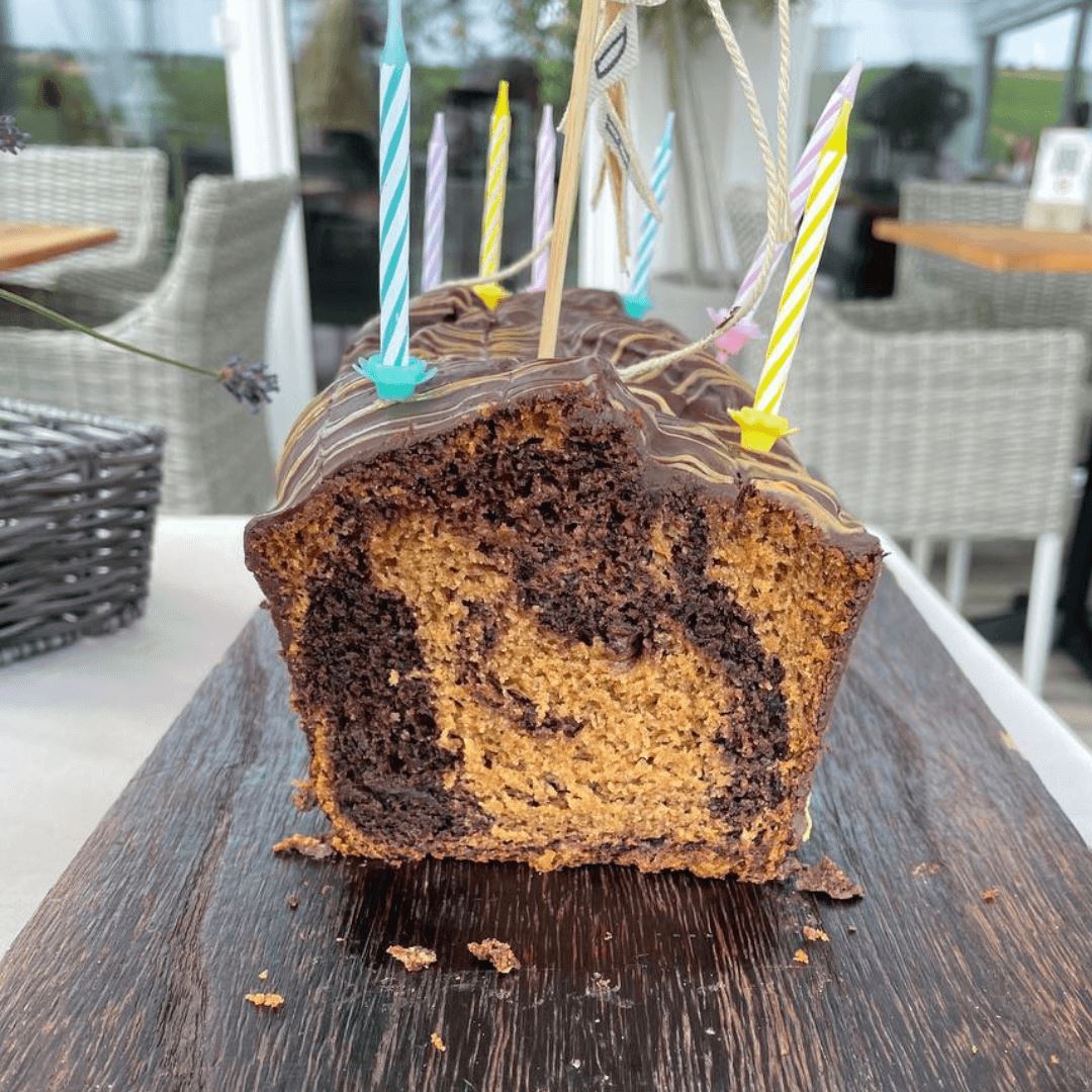 Fluffiges Bananenbrot: Die besten Tipps und Tricks für das perfekte Ergebnis - Team Vegan © vegan t shirt