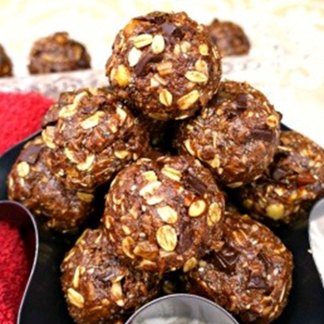 Snickers Energyballs - Team Vegan © vegan t shirt