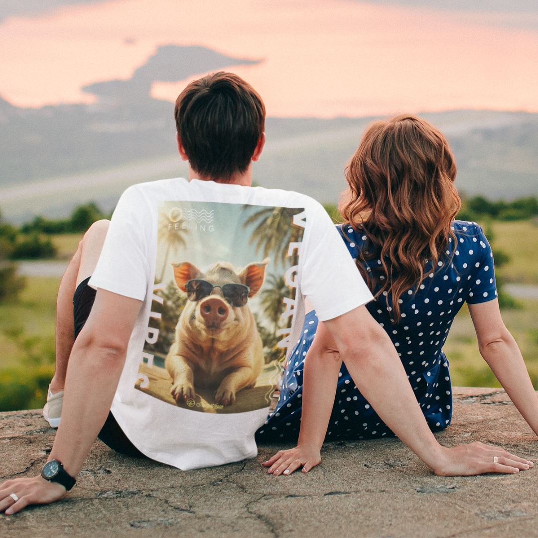 Vegan Vibes - Pig (beidseitig) - Herren Organic Shirt Rocker T-Shirt ST/ST Shirtee