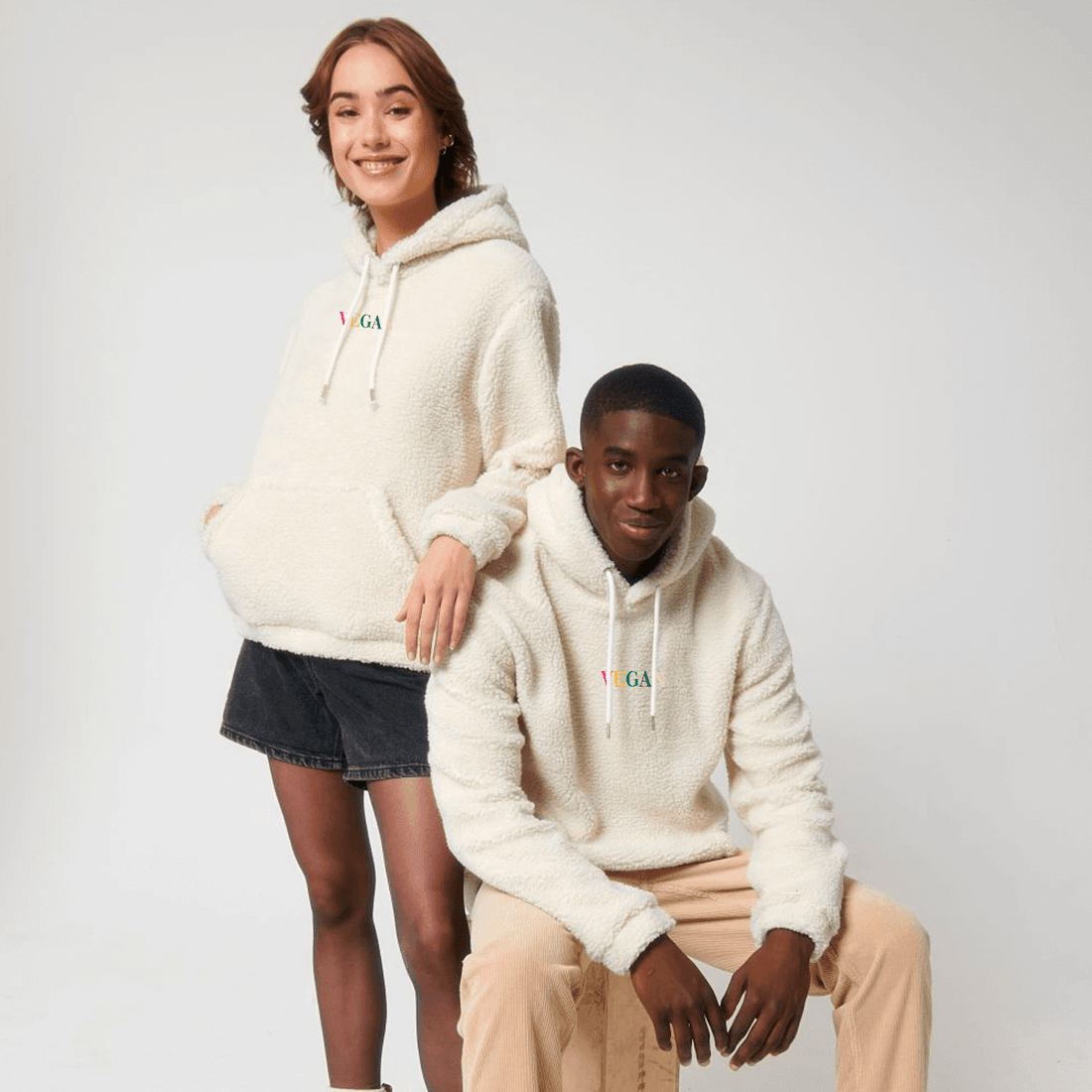 V-E-G-A-N - Sherpa Kuschel Hoodie mit Stick - Team Vegan © vegan t shirt