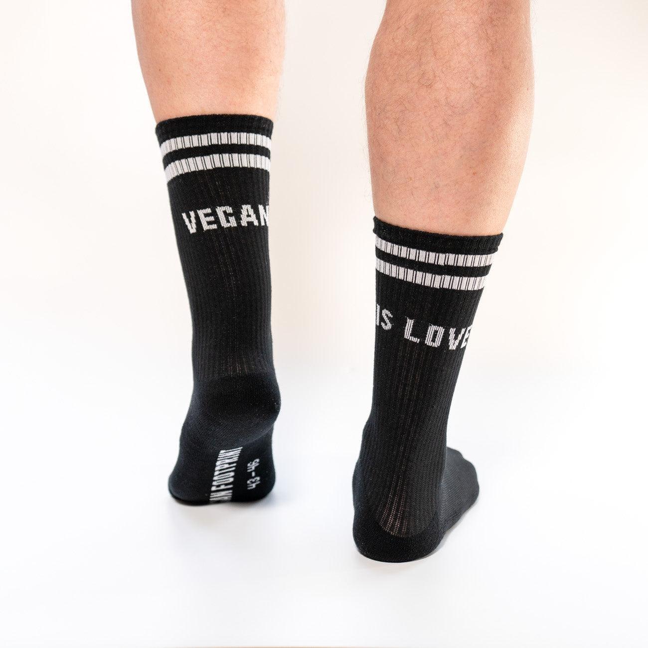 VEGAN IS LOVE - Hohe Sportsocken mit Streifen aus Bio-Baumwolle - 3 Paar - Team Vegan © vegan t shirt