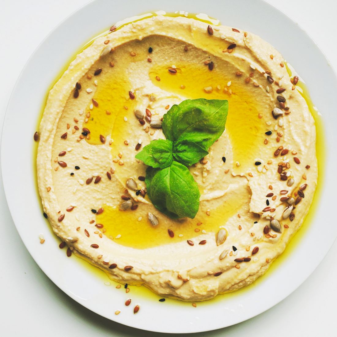 Hummus einfaches Basis-Rezept für den Allround-Dip - Team Vegan © vegan t shirt