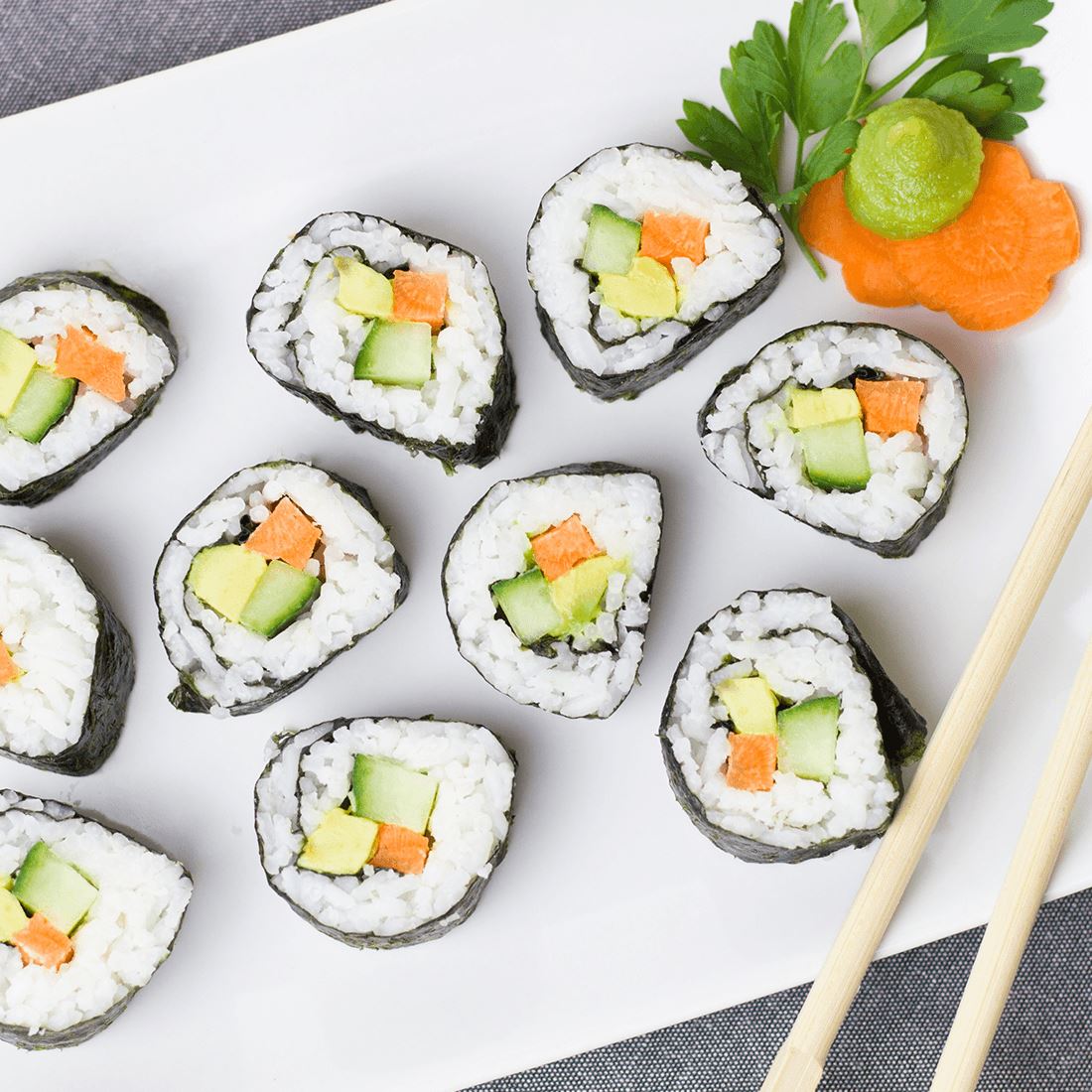 Veganes Sushi - kleine Rolle, großes Glück - Team Vegan © vegan t shirt