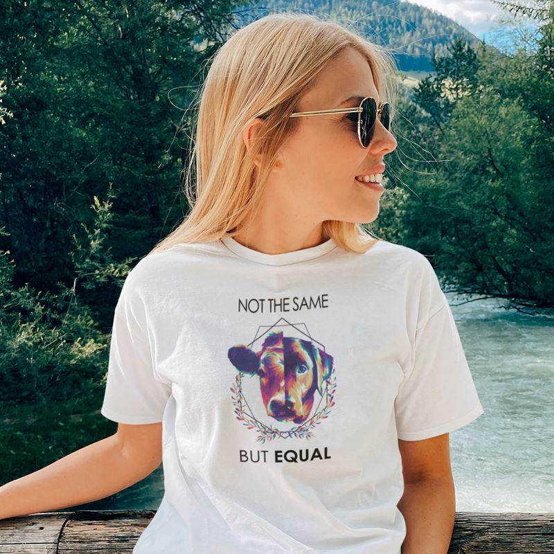 Not the same but equal - Damen Organic Shirt - Team Vegan © vegan t shirt