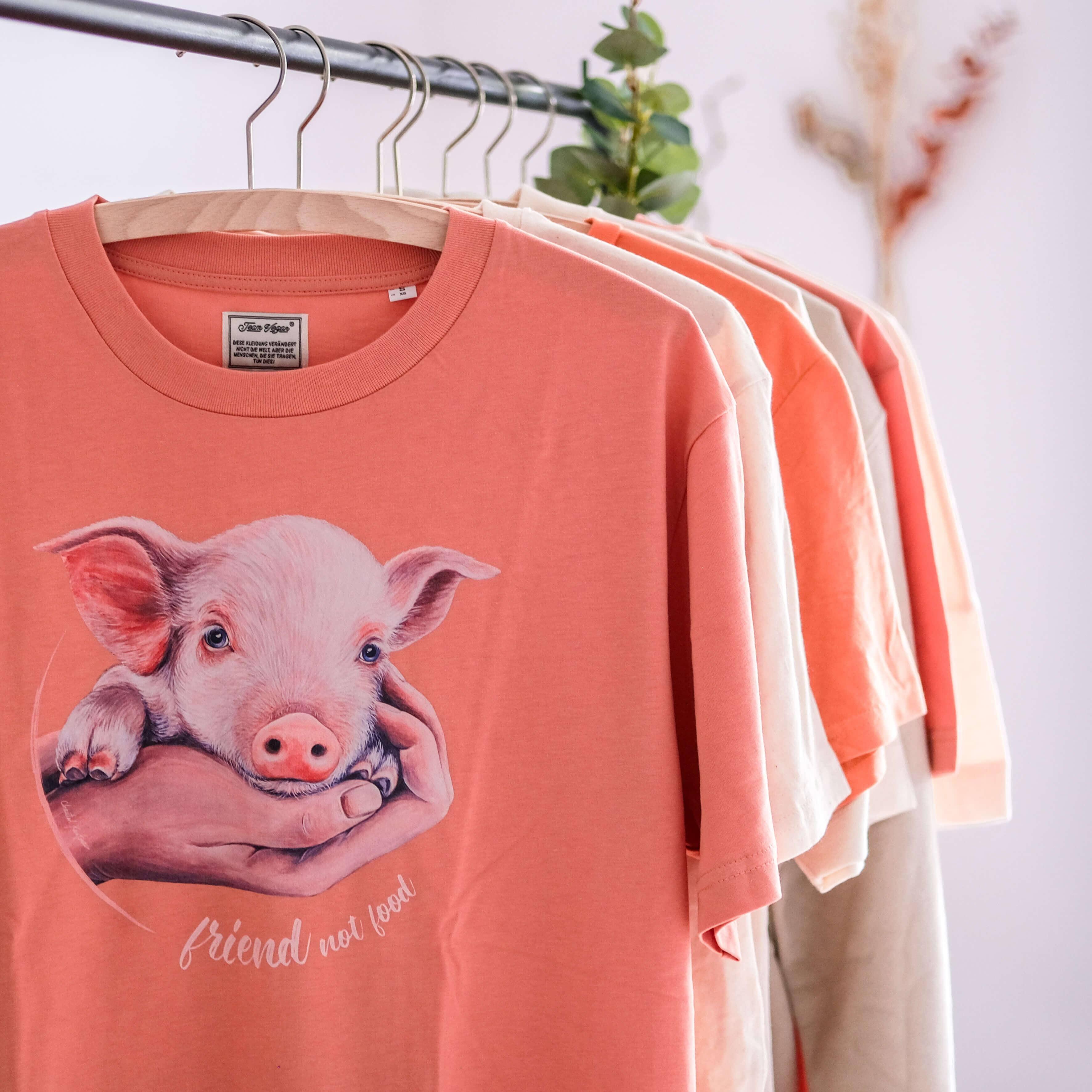 Friend not Food Schwein [Chantal Kaufmann] - Fuser Relaxed Shirt Fuser Relaxed Shirt ST/ST Shirtee 