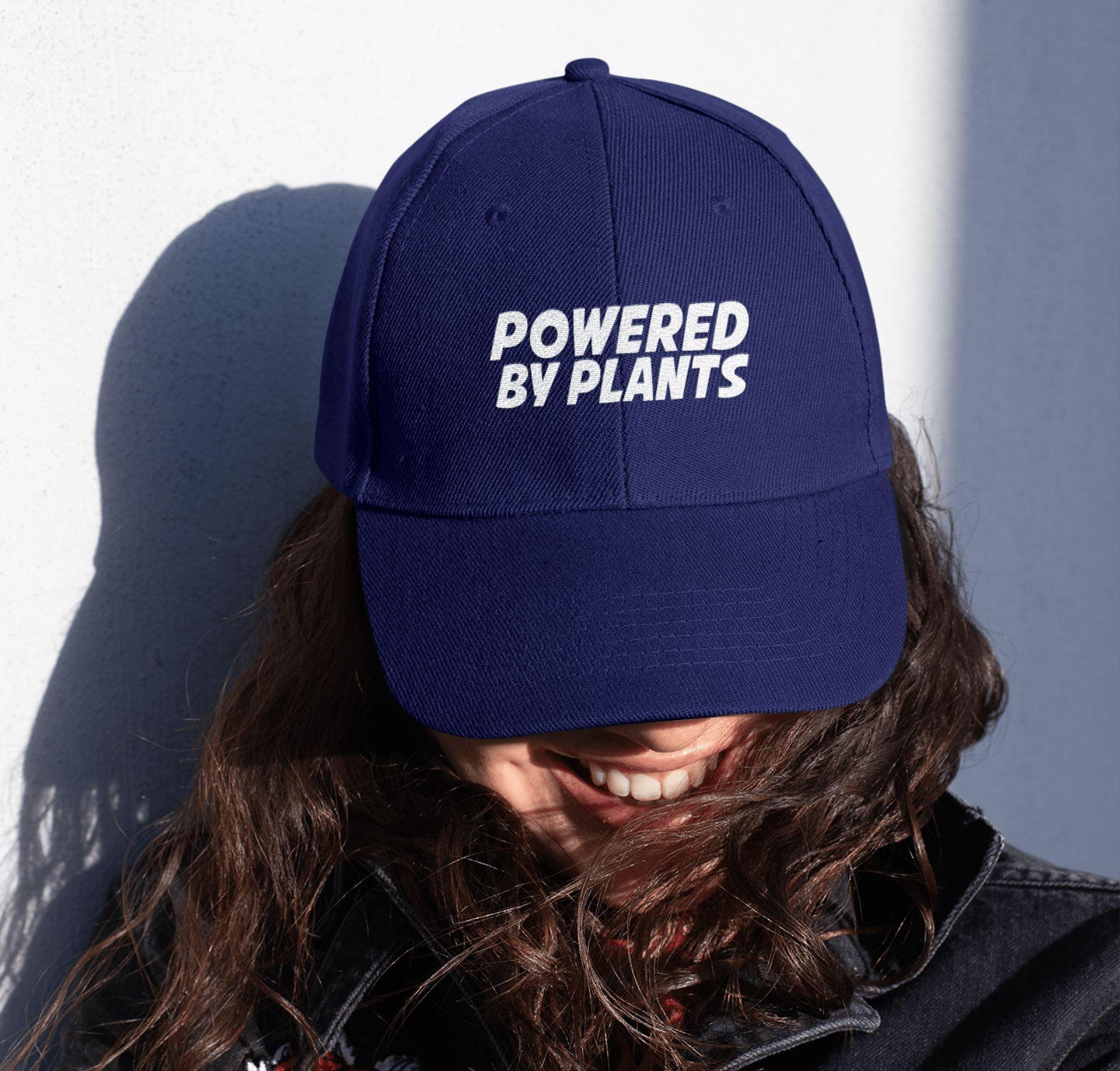Powered by plants - Organic Baseball Kappe mit Stick Organic Baseball Kappe mit Stick Shirtee 